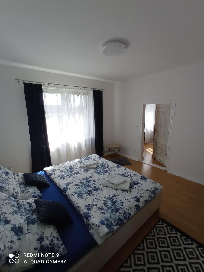 Apartman Julrich Ménhárd Kültér fotó